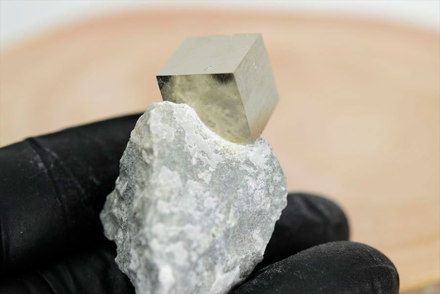 スペイン産　パイライト　キュービックパイライト　原石　鉱物　黄鉄鉱　 Navajun　Pyrite　天然石　パワーストーン