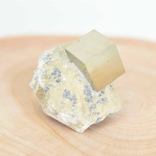 スペイン産　パイライト　キュービックパイライト　原石　鉱物　黄鉄鉱　 Navajun　Pyrite　天然石　パワーストーン