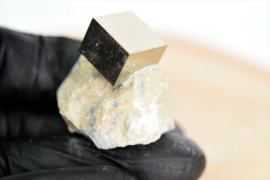 スペイン産　パイライト　キュービックパイライト　原石　鉱物　黄鉄鉱　 Navajun　Pyrite　天然石　パワーストーン