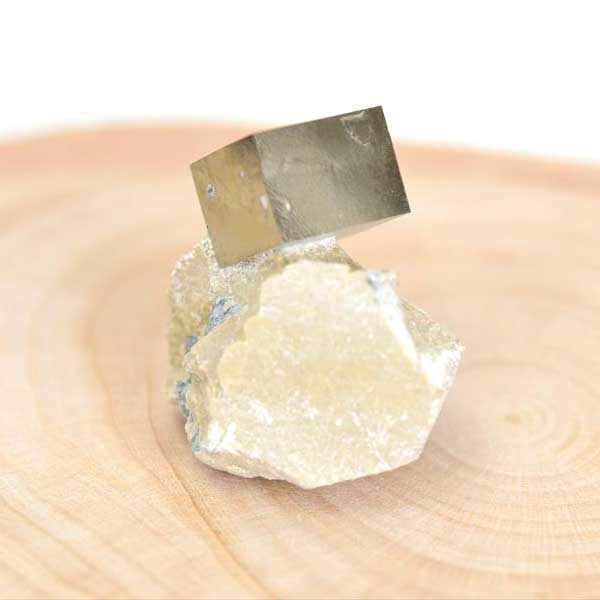 スペイン産　パイライト　キュービックパイライト　原石　鉱物　黄鉄鉱　 Navajun　Pyrite　天然石　パワーストーン