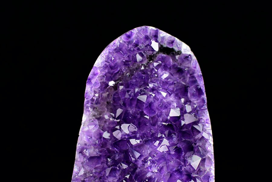 アメジスト　紫水晶　クラスター　原石　ウルグアイ産アメジスト　アルティガス　Artigas Uruguay　インテリア　浄化　置物　カットベース　天然石　パワーストーン