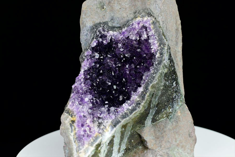 ワイルドアメジスト　ハンマークラッシュ　紫水晶　クラスター　原石　Artigas Uruguay　Hammered　インテリア　浄化　置物　カットベース