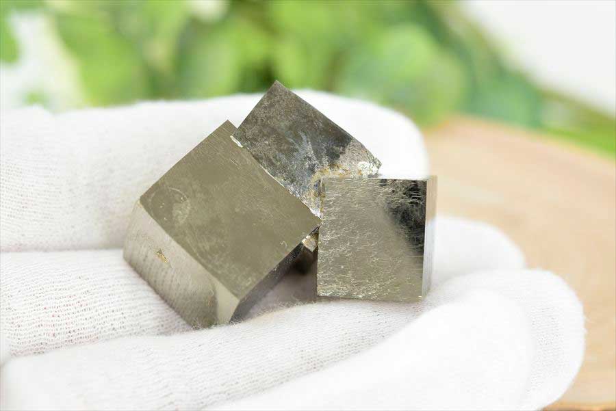 スペイン産　パイライト　キュービックパイライト　原石　鉱物　黄鉄鉱　 Navajun　Pyrite　天然石　パワーストーン