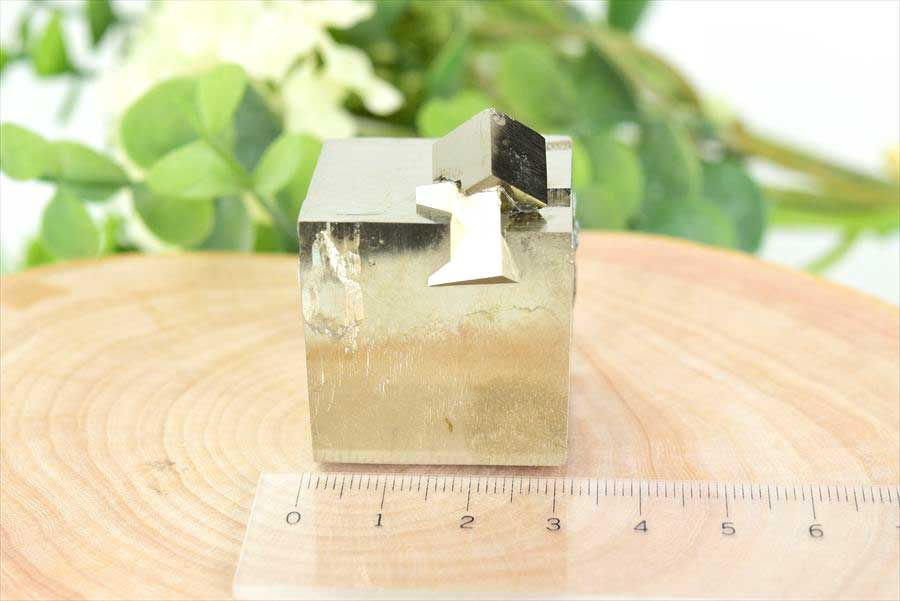 スペイン産　パイライト　キュービックパイライト　原石　鉱物　黄鉄鉱　 Navajun　Pyrite　天然石　パワーストーン