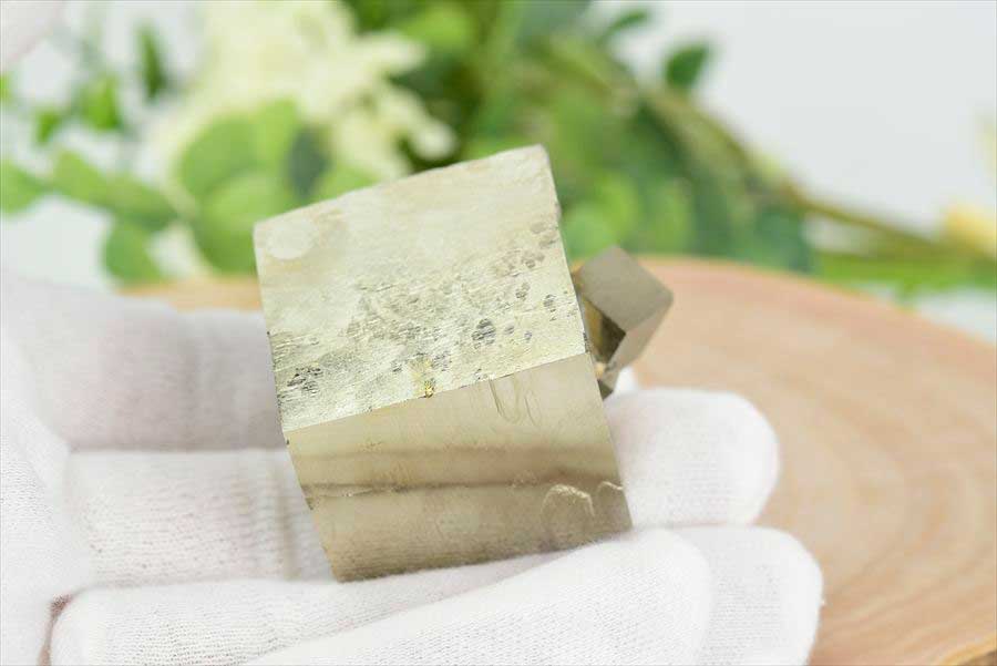 スペイン産　パイライト　キュービックパイライト　原石　鉱物　黄鉄鉱　 Navajun　Pyrite　天然石　パワーストーン