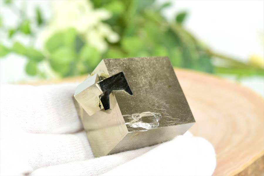 スペイン産　パイライト　キュービックパイライト　原石　鉱物　黄鉄鉱　 Navajun　Pyrite　天然石　パワーストーン