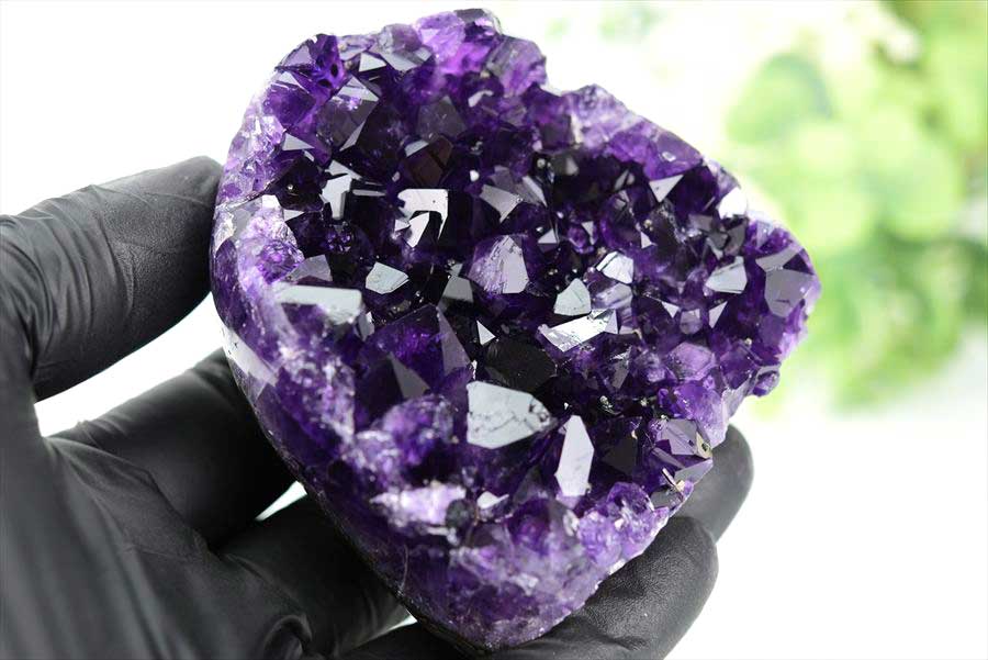 アメジスト　紫水晶　クラスター　原石　ウルグアイ産アメジスト　アルティガス　Artigas Uruguay　インテリア　浄化　置物　カットベース　天然石　パワーストーン