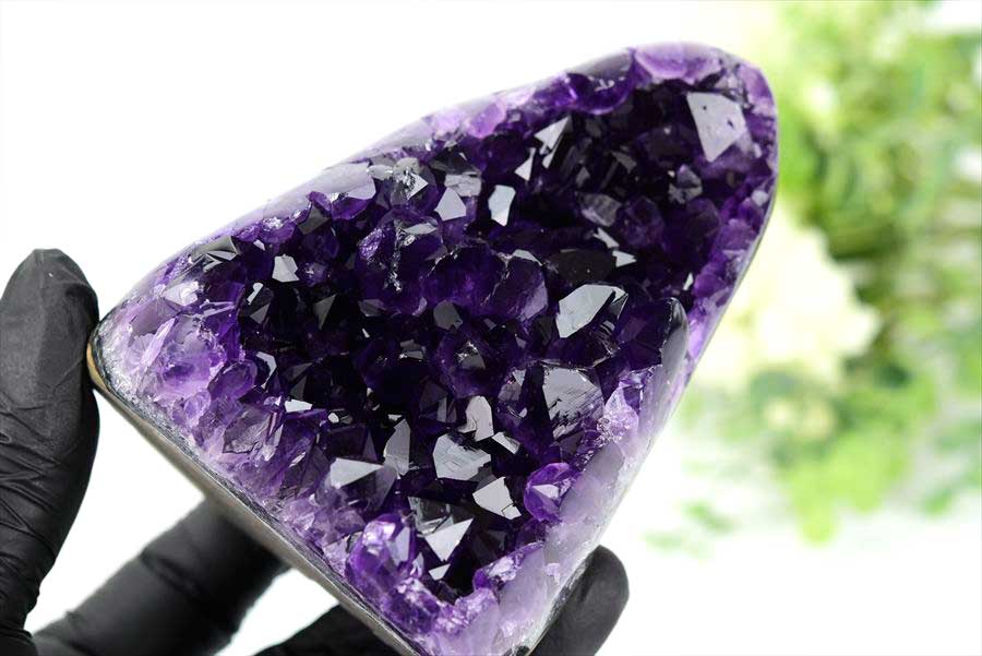アメジスト　紫水晶　クラスター　原石　ウルグアイ産アメジスト　アルティガス　Artigas Uruguay　インテリア　浄化　置物　カットベース　天然石　パワーストーン