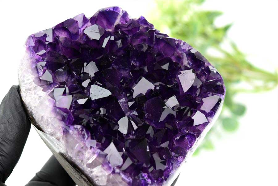 アメジスト　紫水晶　クラスター　原石　ウルグアイ産アメジスト　アルティガス　Artigas Uruguay　インテリア　浄化　置物　カットベース　天然石　パワーストーン
