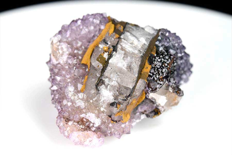 カルサイト 蛍光 ブラックアメジスト calcite covered amethyst アメジストコーティング 方解石 紫水晶 蛍光鉱物 ウルグアイ産