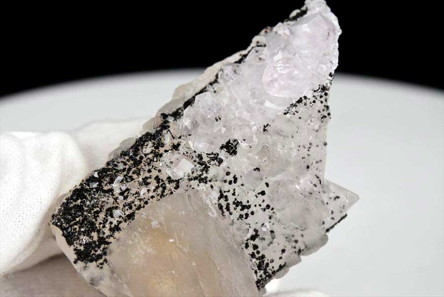 カルサイト 蛍光 ブラックアメジスト calcite covered amethyst アメジストコーティング 方解石 紫水晶 蛍光鉱物 ウルグアイ産