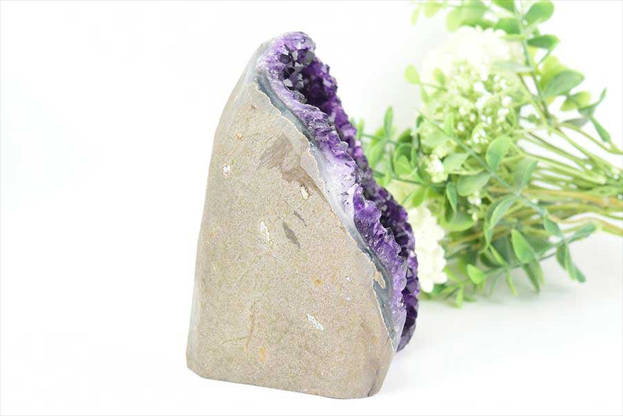 アメジスト　紫水晶　クラスター　原石　ウルグアイ産アメジスト　アルティガス　Artigas Uruguay　インテリア　浄化　置物　カットベース　天然石　パワーストーン