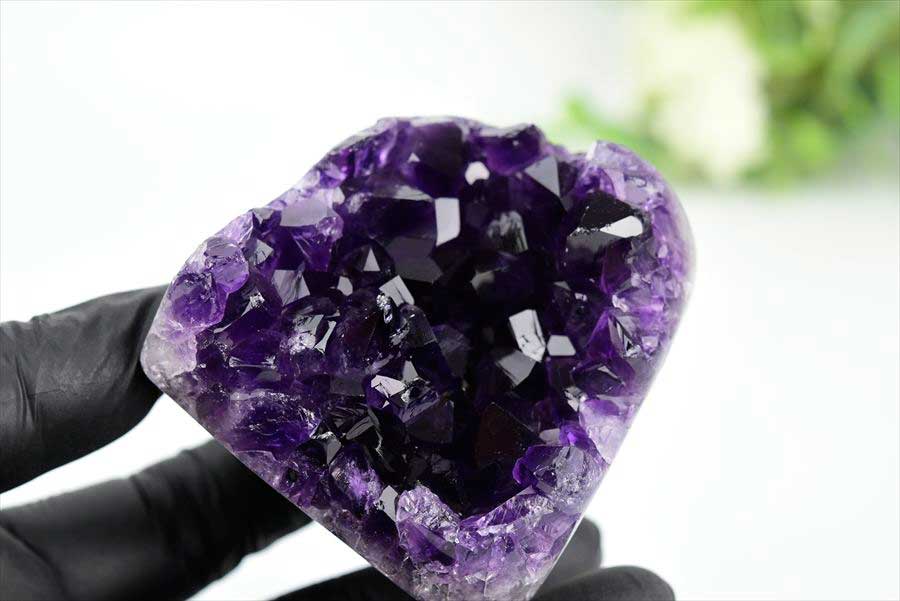 アメジスト　紫水晶　クラスター　原石　ウルグアイ産アメジスト　アルティガス　Artigas Uruguay　インテリア　浄化　置物　カットベース　天然石　パワーストーン
