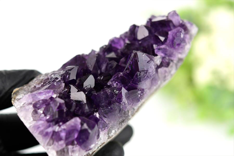 アメジスト　紫水晶　クラスター　原石　ウルグアイ産アメジスト　アルティガス　Artigas Uruguay　インテリア　浄化　置物　カットベース　天然石　パワーストーン