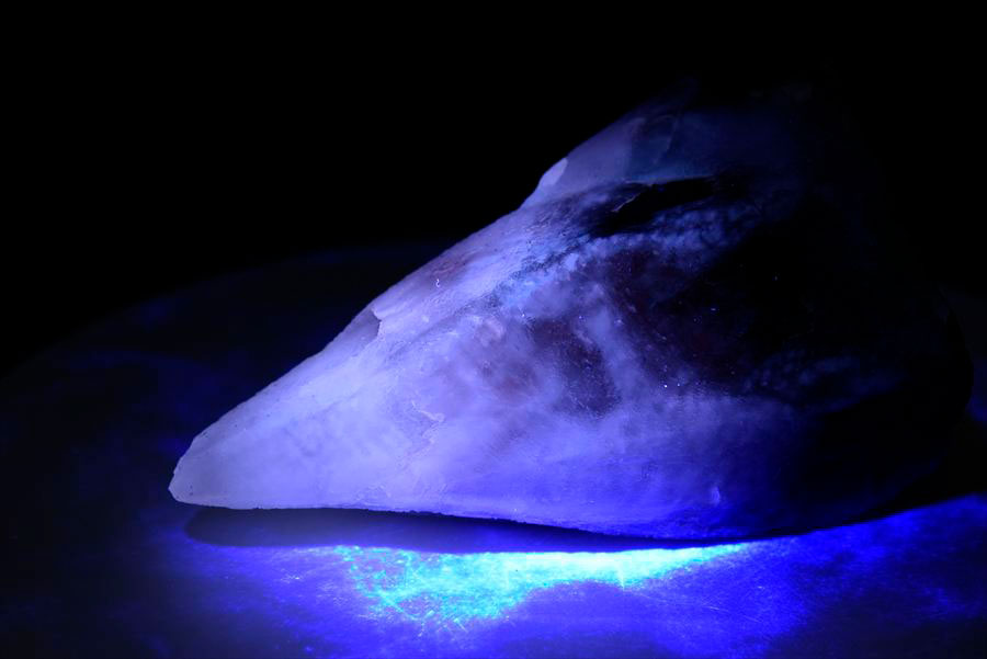 カルサイト 蛍光 ブラックアメジスト calcite covered amethyst アメジストコーティング 方解石 紫水晶 蛍光鉱物 ウルグアイ産