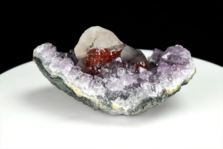 カルサイト 蛍光 ブラックアメジスト calcite covered amethyst アメジストコーティング 方解石 紫水晶 蛍光鉱物 ウルグアイ産