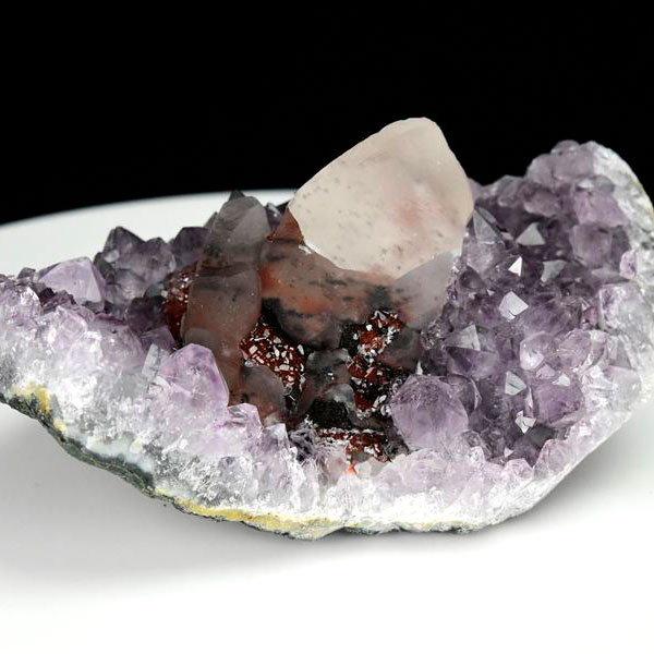 カルサイト 蛍光 ブラックアメジスト calcite covered amethyst アメジストコーティング 方解石 紫水晶 蛍光鉱物 ウルグアイ産