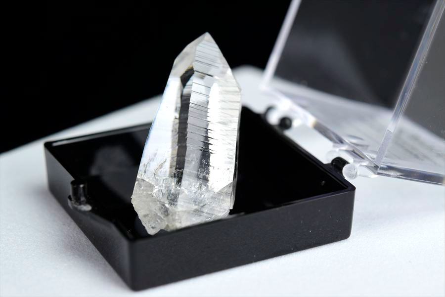 レムリアンシード　レムリアン水晶　レムリアンクリスタル　コロンビアレムリアン　コロンビア産　水晶　パワーストーン