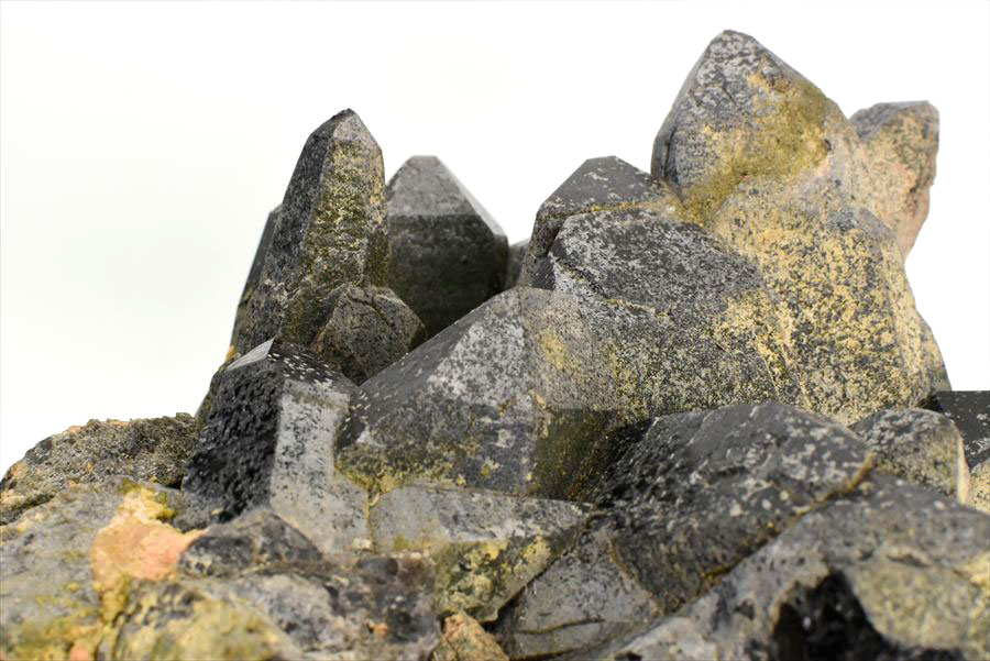 天然黒水晶（天然モリオン）原石 クラスター｜山東省五蓮産｜厄除け魔