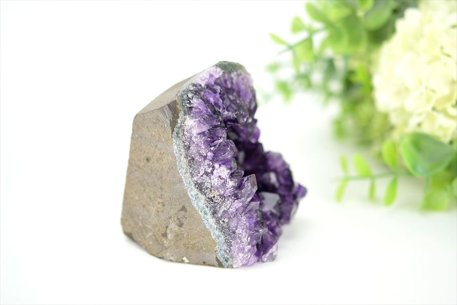 アメジスト　紫水晶　クラスター　原石　ウルグアイ産アメジスト　アルティガス　Artigas Uruguay　インテリア　浄化　置物　カットベース　天然石　パワーストーン