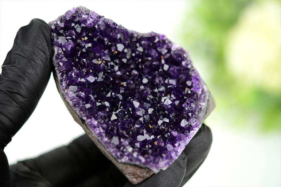 アメジスト　紫水晶　クラスター　原石　ウルグアイ産アメジスト　アルティガス　Artigas Uruguay　インテリア　浄化　置物　カットベース　天然石　パワーストーン