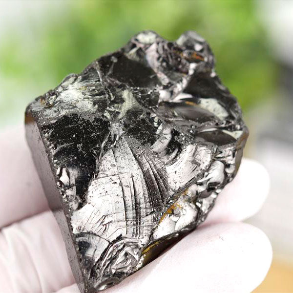 シュンガイト　エリートシュンガイト　ノーブルシュンガイト　シルバーシュンガイト　noble shungite　原石　電磁波　デトックス　浄化　天然石　パワーストーン