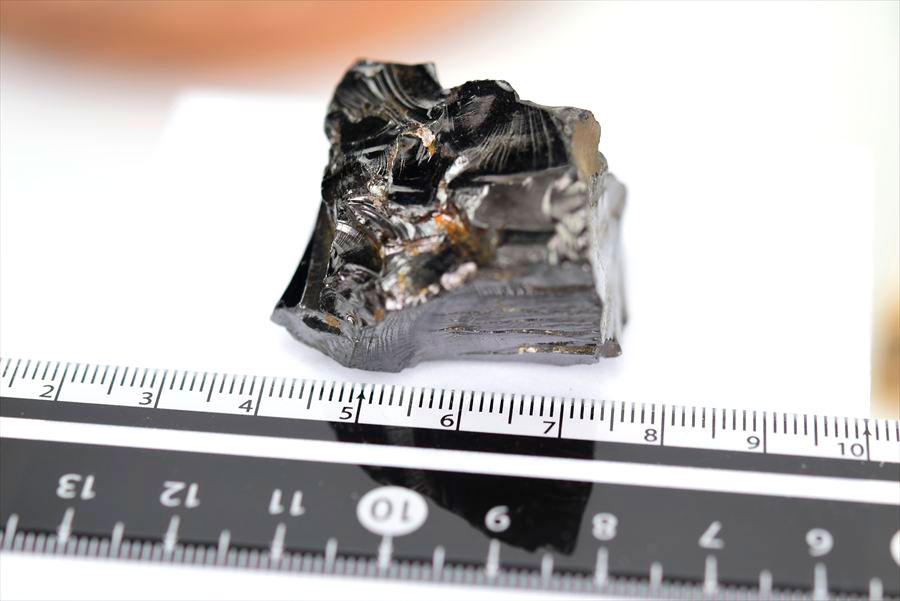 シュンガイト　エリートシュンガイト　ノーブルシュンガイト　シルバーシュンガイト　noble shungite　原石　電磁波　デトックス　浄化　天然石　パワーストーン