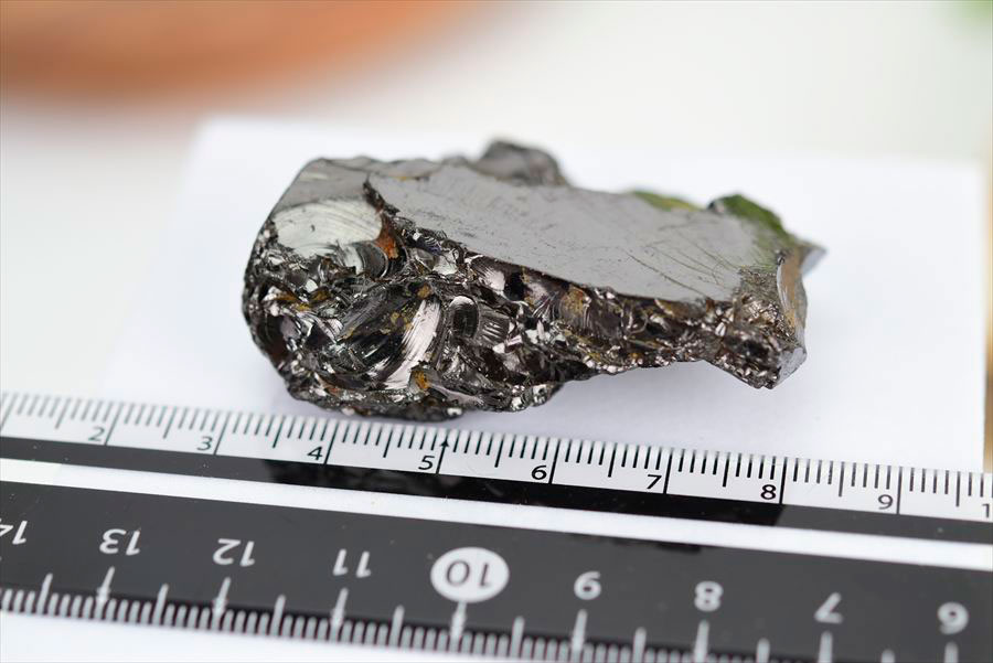 シュンガイト　エリートシュンガイト　ノーブルシュンガイト　シルバーシュンガイト　noble shungite　原石　電磁波　デトックス　浄化　天然石　パワーストーン