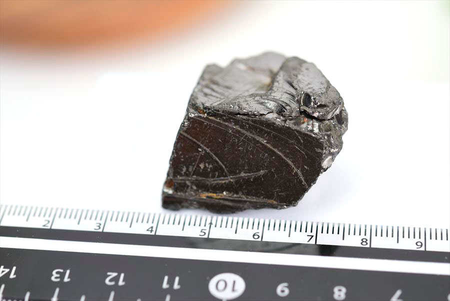 シュンガイト　エリートシュンガイト　ノーブルシュンガイト　シルバーシュンガイト　noble shungite　原石　電磁波　デトックス　浄化　天然石　パワーストーン