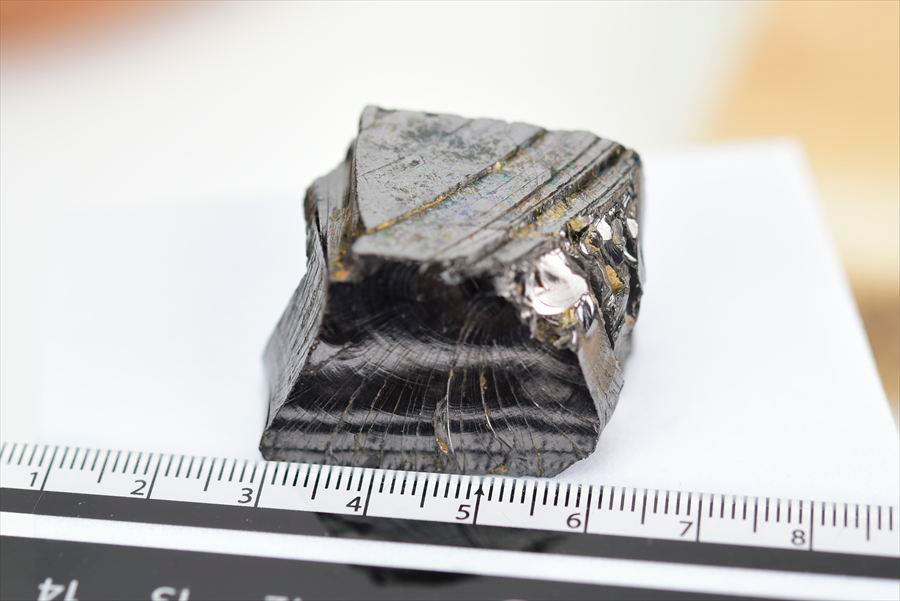 シュンガイト　エリートシュンガイト　ノーブルシュンガイト　シルバーシュンガイト　noble shungite　原石　電磁波　デトックス　浄化　天然石　パワーストーン