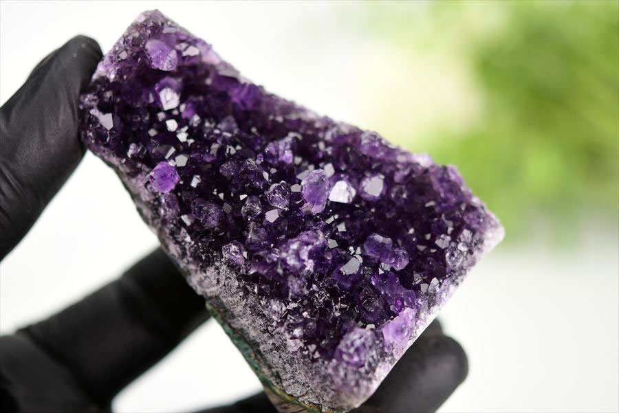 アメジスト　紫水晶　クラスター　原石　ウルグアイ産アメジスト　アルティガス　Artigas Uruguay　インテリア　浄化　置物　カットベース　天然石　パワーストーン