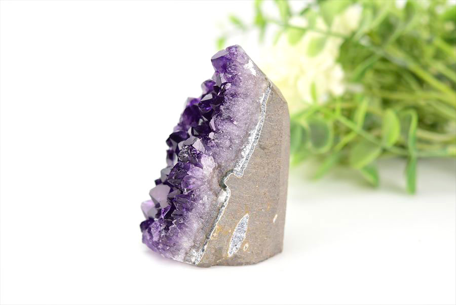アメジスト　紫水晶　クラスター　原石　ウルグアイ産アメジスト　アルティガス　Artigas Uruguay　インテリア　浄化　置物　カットベース　天然石　パワーストーン