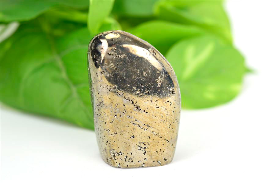 ペルー産　ワンサラ　パイライト　フリーフォーム　不定形　置物　原石　鉱物　黄鉄鉱　 Huanzala　Pyrite　天然石　パワーストーン