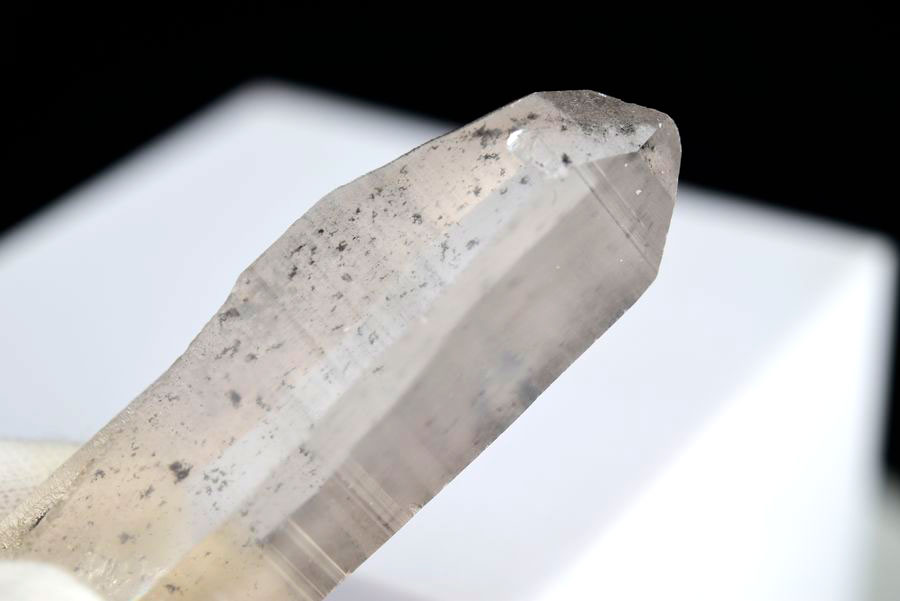 レムリアンシード　レムリアン水晶　レムリアンクリスタル　グラファイト　ブラジル　カブラル　lemruian　graphite 　パワーストーン