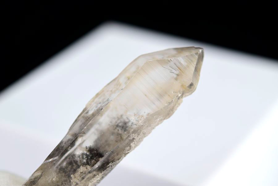 レムリアンシード　レムリアン水晶　レムリアンクリスタル　グラファイト　ブラジル　カブラル　lemruian　graphite 　パワーストーン