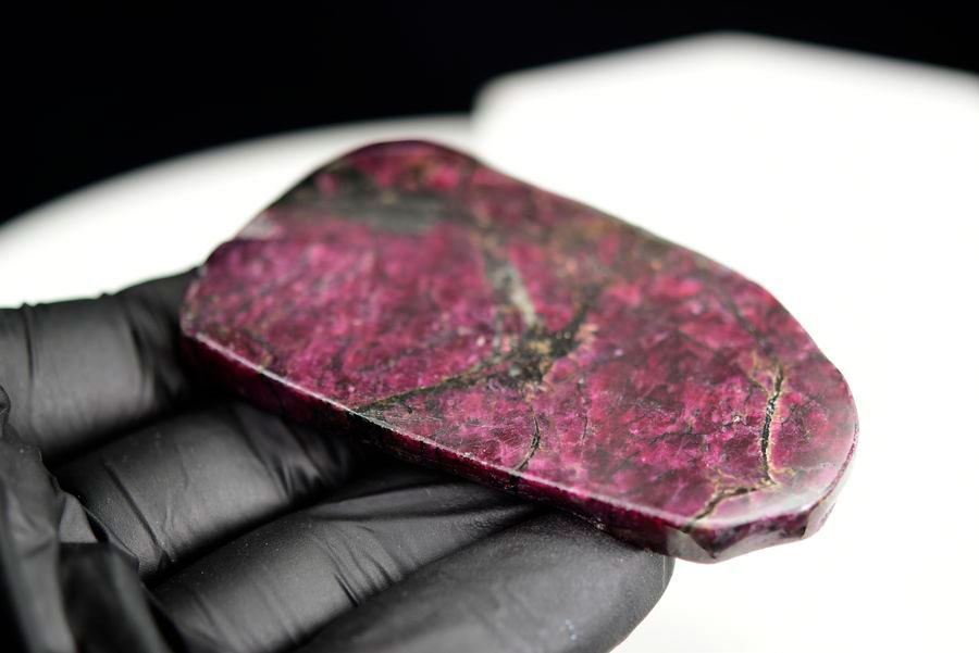 ロシア産　ユーディアライト　ユージアル石　Eudialyte　丸玉　置物　スフィア　天然石　パワーストーン