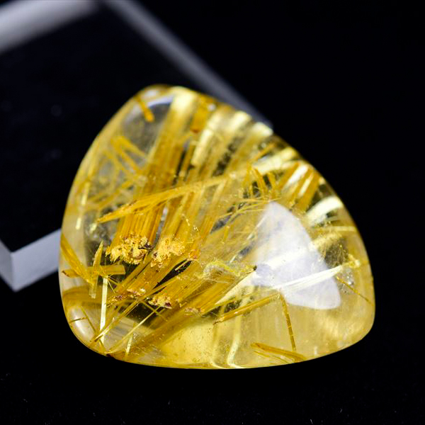 ゴールドルチルクォーツ ルース タンブル【約13.9g】■超お買い得プライス■【ブラジル・バイーア州ノーヴォオリゾンテ産】パワーストーン|金針水晶|タイチンルチル|太陽ルチル|素材|タンブル|お買い得品|e1100 オフライン販売 28.4mm ルース 天然タイチンゴールドルチルクォーツ 各種パーツ