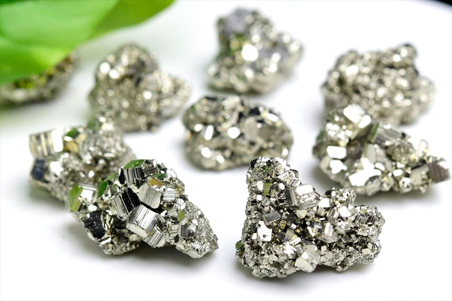 ペルー産　ワンサラ　パイライト　原石　クラスター　黄鉄鉱　Huanzala Huallanca Pyrite　天然石　パワーストーン