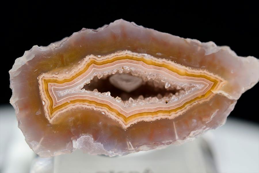 メキシコ産　ラグナアゲート　Laguna Agate　瑪瑙　メノウ　原石　ノジュール　鉱物　天然石　パワーストーン