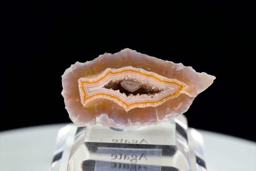 メキシコ産　ラグナアゲート　Laguna Agate　瑪瑙　メノウ　原石　ノジュール　鉱物　天然石　パワーストーン