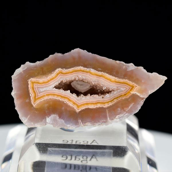 メキシコ産　ラグナアゲート　Laguna Agate　瑪瑙　メノウ　原石　ノジュール　鉱物　天然石　パワーストーン