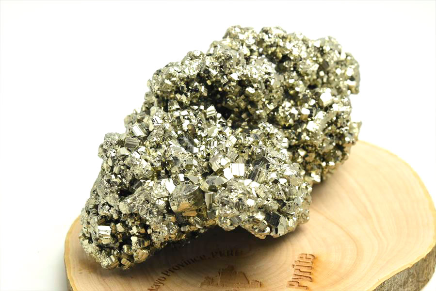 ペルー産　ワンサラ　パイライト　原石　クラスター　黄鉄鉱　Huanzala Huallanca Pyrite　天然石　パワーストーン