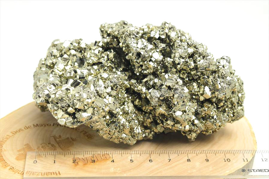 ペルー産　ワンサラ　パイライト　原石　クラスター　黄鉄鉱　Huanzala Huallanca Pyrite　天然石　パワーストーン