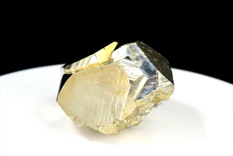 パイライト 黄鉄鉱 ペルー・ワンサラ鉱山産｜クラスター｜原石｜鉱物