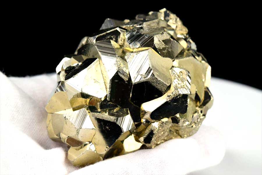 ペルー産　ワンサラ　パイライト　原石　鉱物　黄鉄鉱　 Huanzala　Pyrite　天然石　パワーストーン