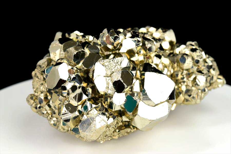 ペルー産　ワンサラ　パイライト　原石　鉱物　黄鉄鉱　 Huanzala　Pyrite　天然石　パワーストーン
