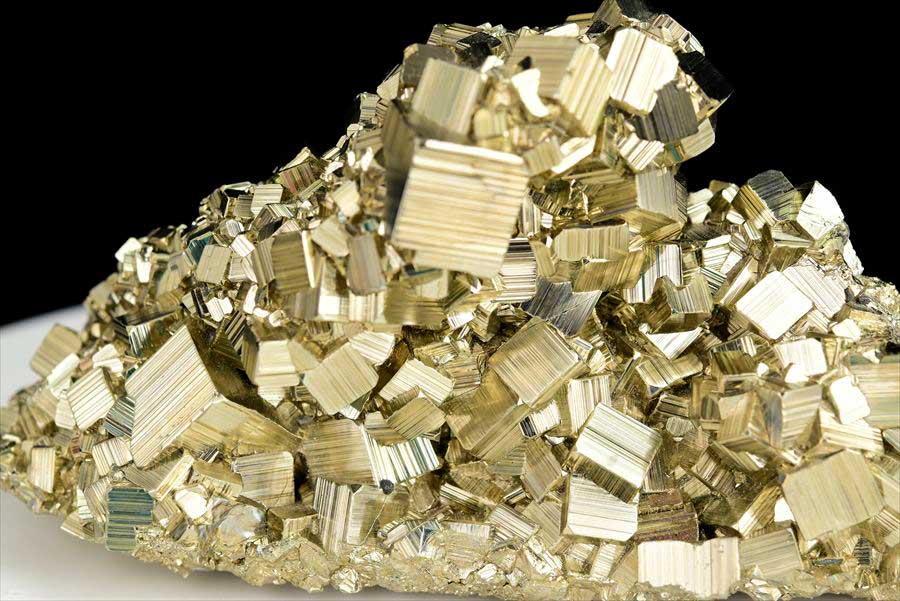 ペルー産　ワンサラ　パイライト　原石　鉱物　黄鉄鉱　 Huanzala　Pyrite　天然石　パワーストーン