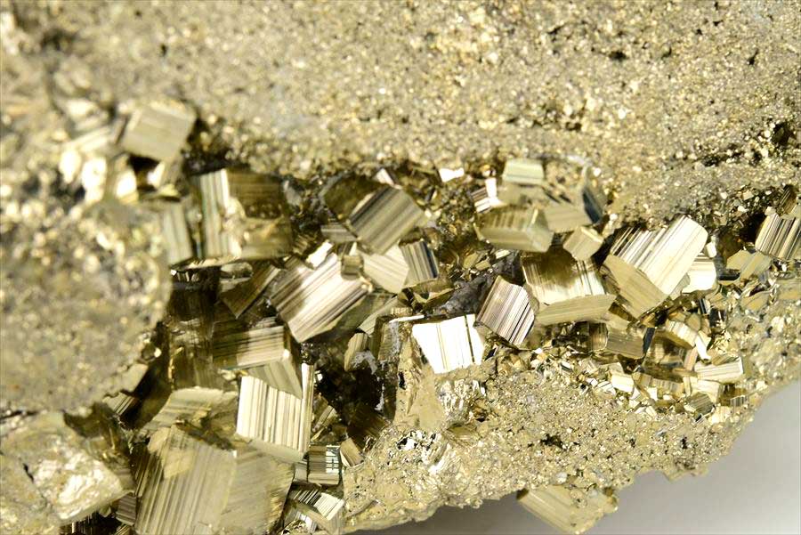 ペルー産　ワンサラ　パイライト　原石　鉱物　黄鉄鉱　 Huanzala　Pyrite　天然石　パワーストーン