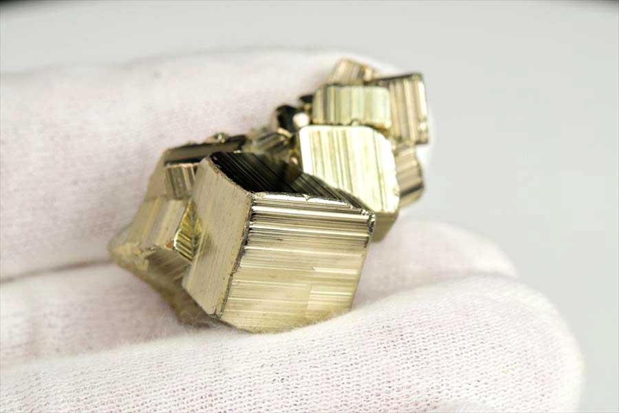 ペルー産　ワンサラ　パイライト　原石　鉱物　黄鉄鉱　 Huanzala　Pyrite　天然石　パワーストーン