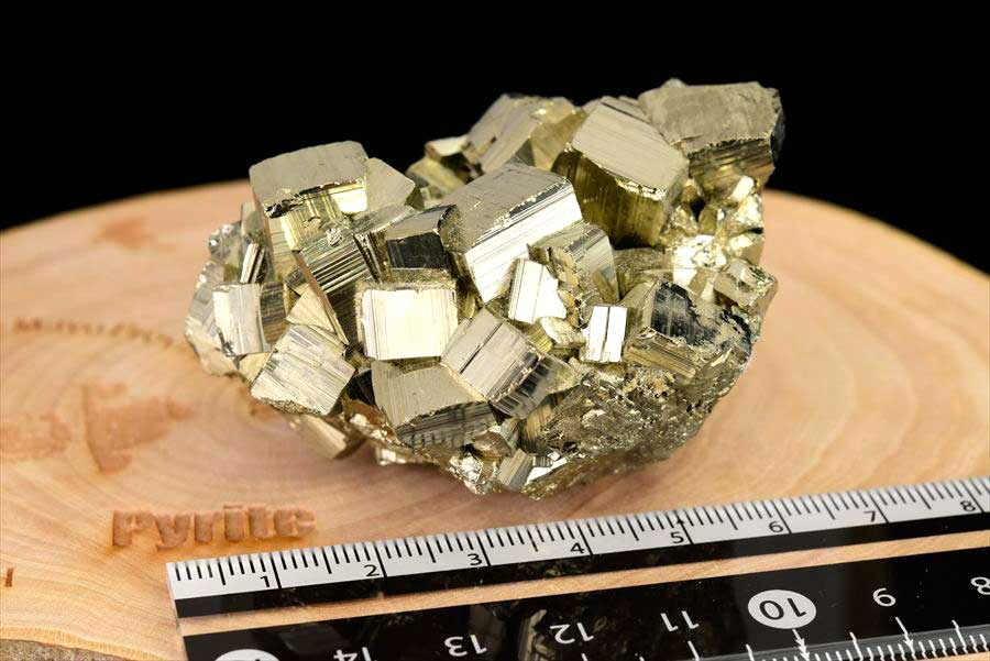 ペルー産　ワンサラ　パイライト　原石　鉱物　黄鉄鉱　 Huanzala　Pyrite　天然石　パワーストーン